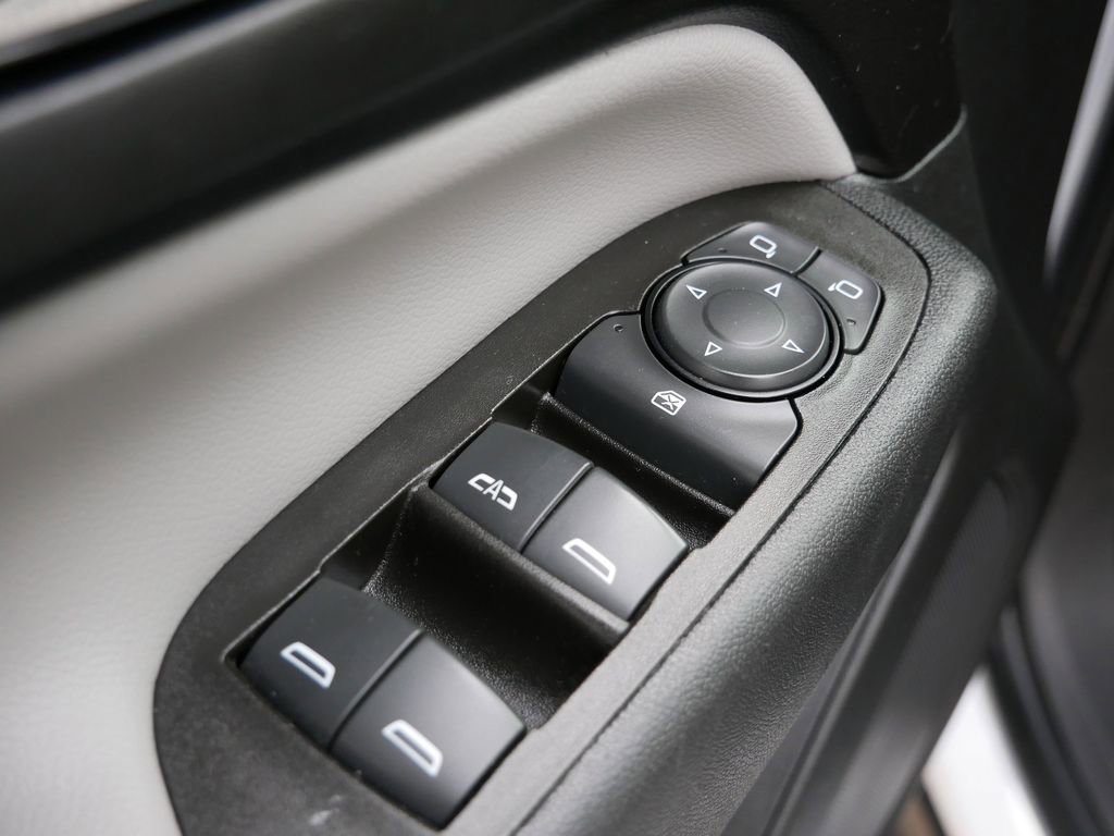 Used 2023 Chevrolet Equinox LS w/ LS Convenience Package image 16