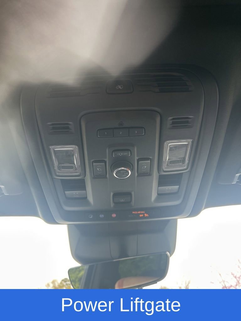 Used 2022 Cadillac Escalade ESV Sport w/ Touring Package image 20