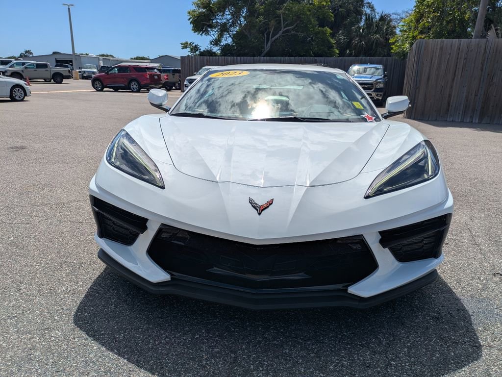 Used 2023 Chevrolet Corvette Stingray Premium Conv w/ Z51 Performance Package RWD image 3