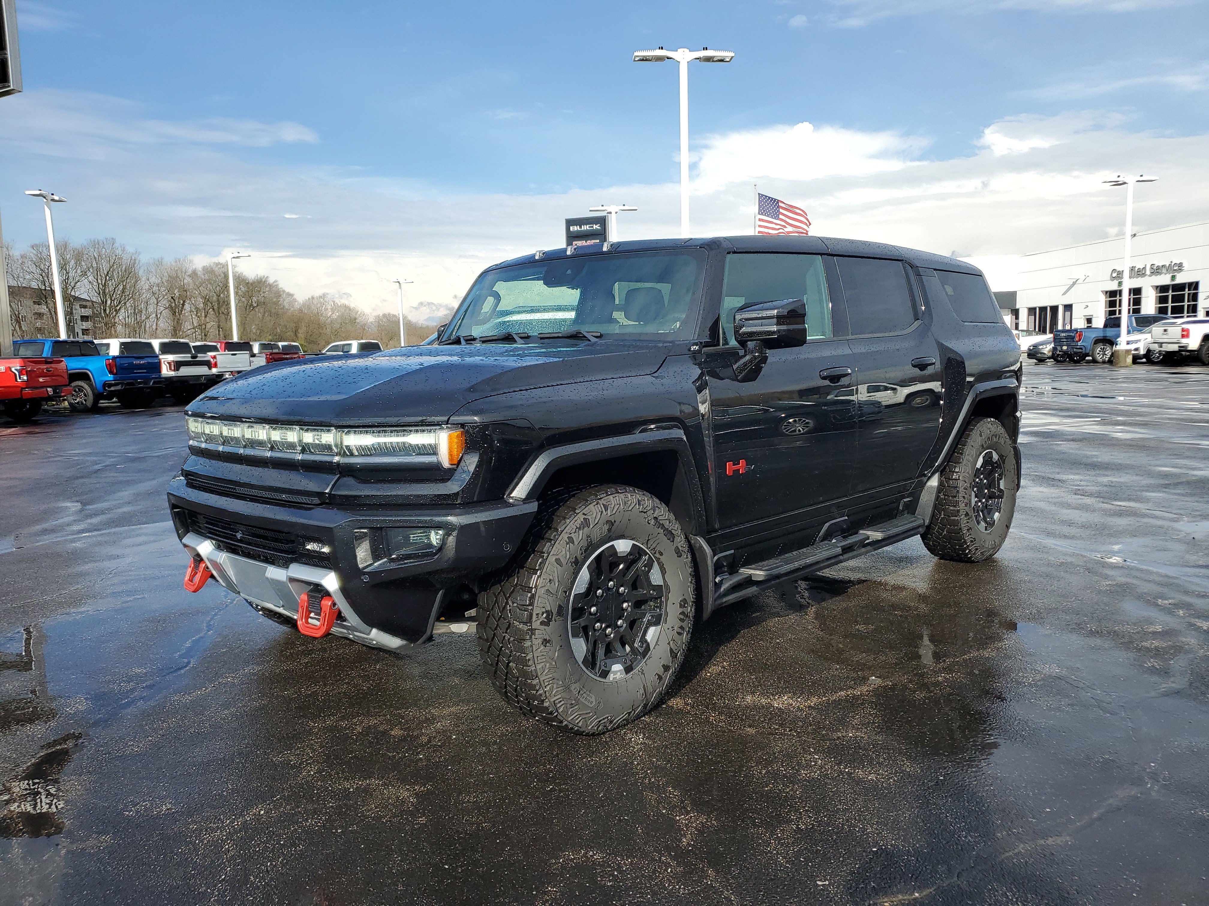 Used 2024 GMC Hummer EV 2X w/ Extreme Off-Road Package image 8