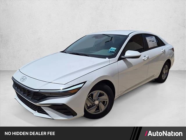 New 2026 Hyundai Elantra SE