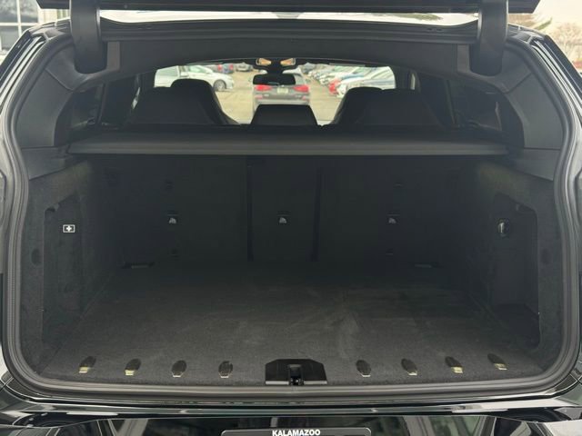 New 2026 BMW XM Label Red image 13