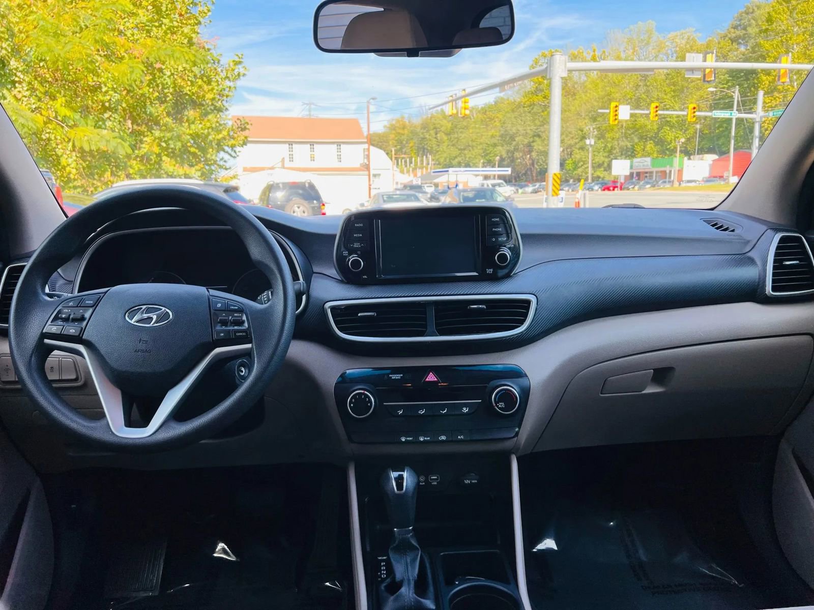 Used 2021 Hyundai Tucson SE image 19