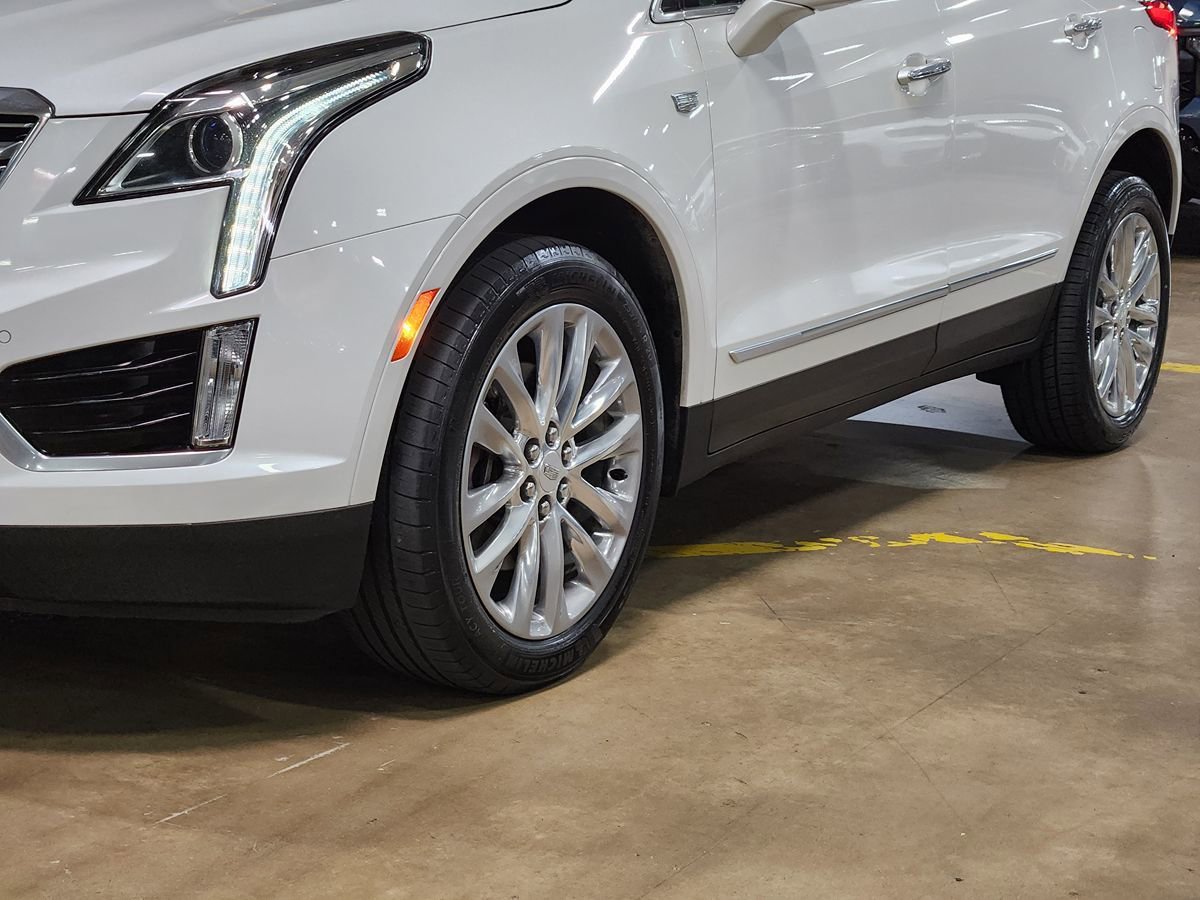 Used 2019 Cadillac XT5 Luxury FWD image 17