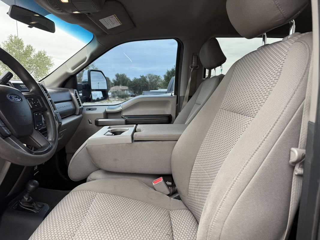 Used 2017 Ford F250 XLT w/ XLT Premium Package AWD/4WD image 30