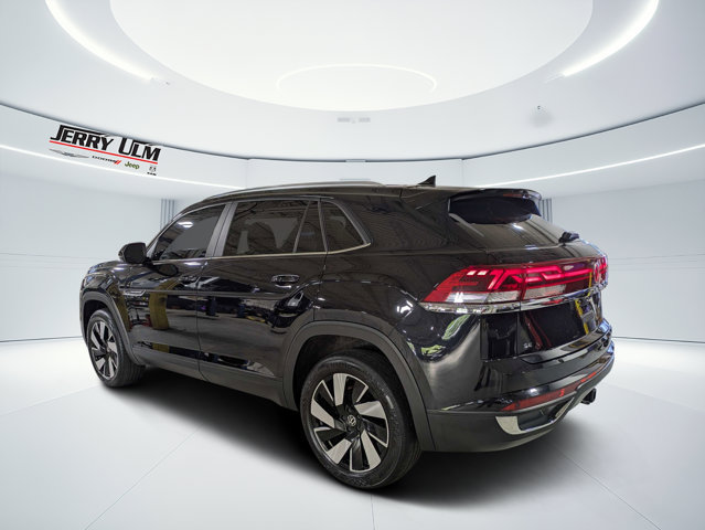 Used 2024 Volkswagen Atlas Cross Sport SE FWD image 5