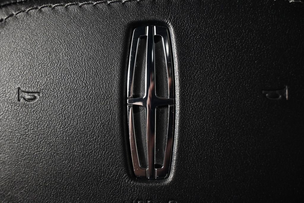 New 2025 Lincoln Navigator Reserve w/ Jet Appearance Package image 34