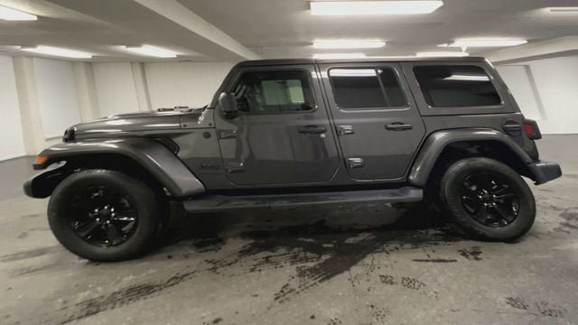 Used 2021 Jeep Wrangler Unlimited Sahara image 5