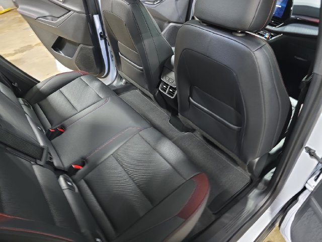 New 2026 Chevrolet Equinox RS w/ Convenience Package III FWD image 14