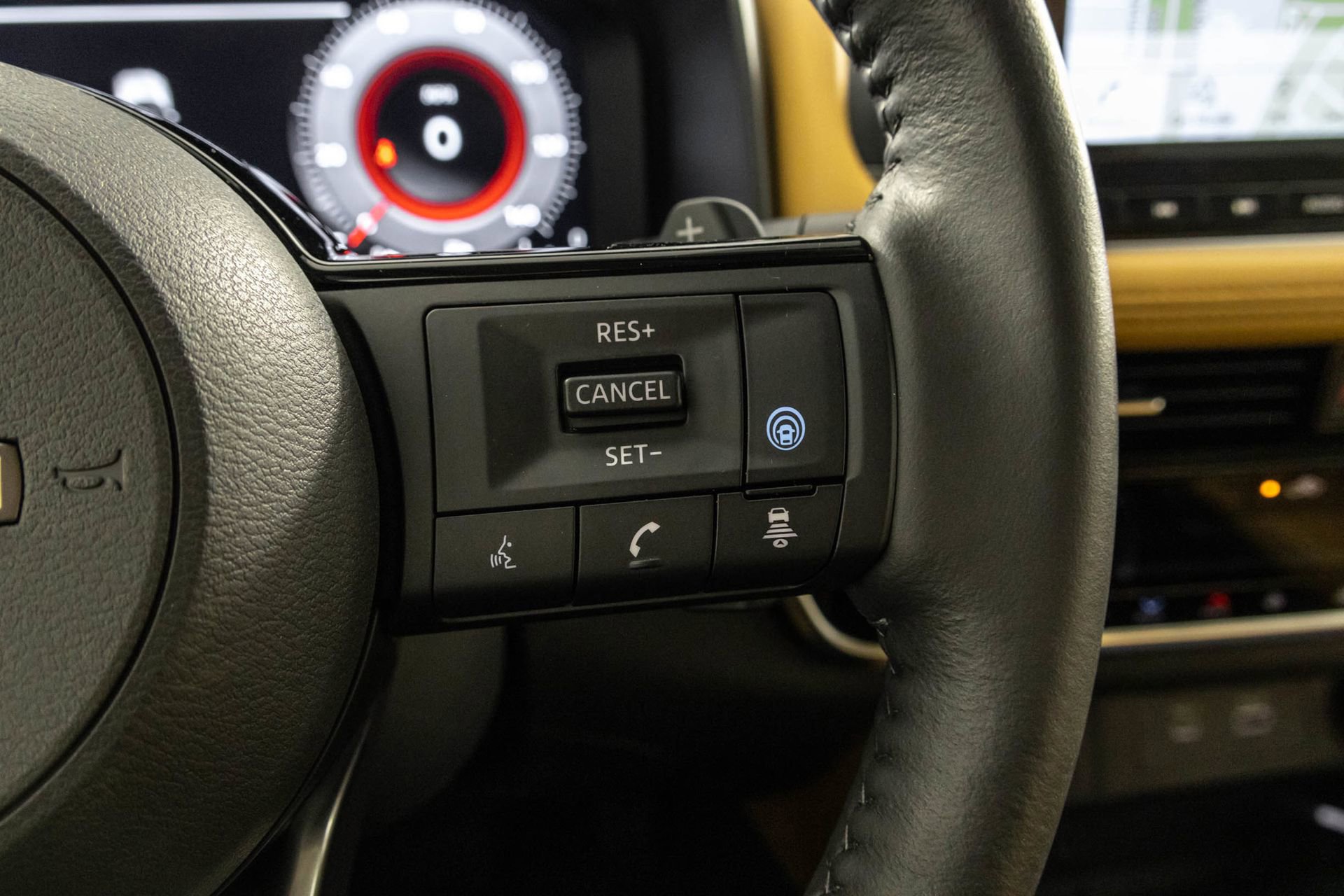 Used 2023 Nissan Rogue Platinum w/ Platinum Premium Package FWD image 28