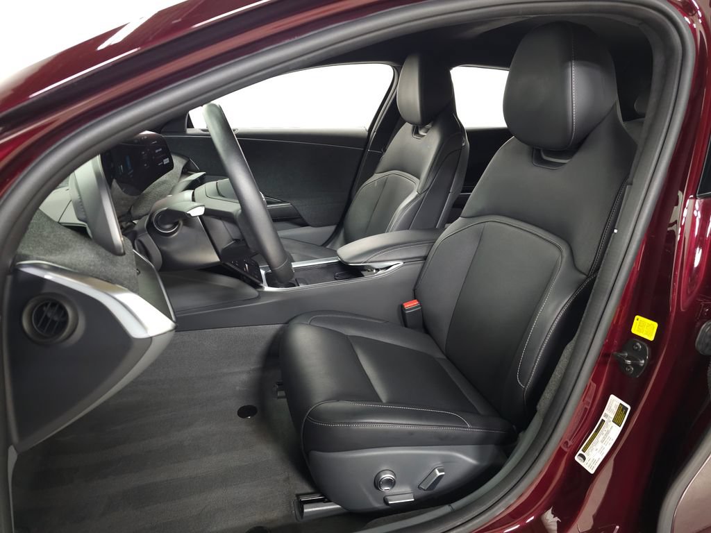 Used 2024 Lucid Air Touring AWD/4WD image 16