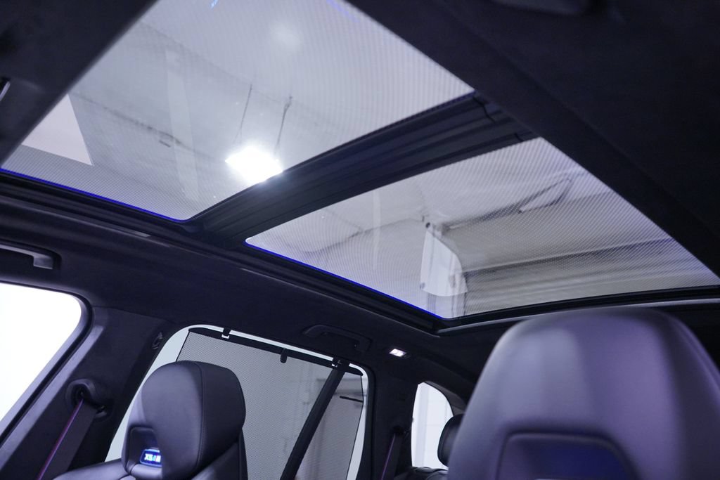 New 2026 BMW X5 M Competition w/ Executive Package AWD/4WD image 9