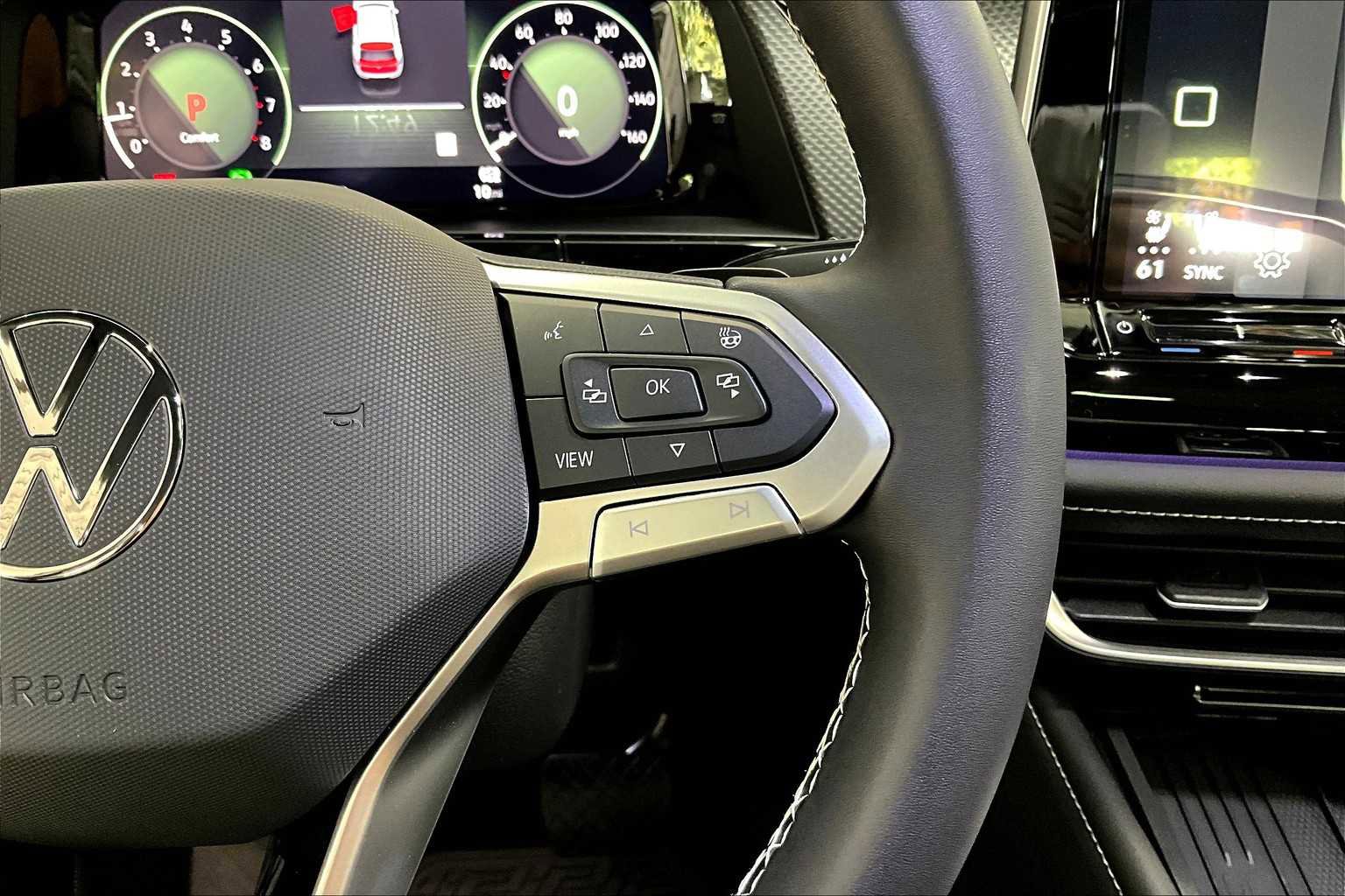 New 2026 Volkswagen Atlas Cross Sport SEL image 18