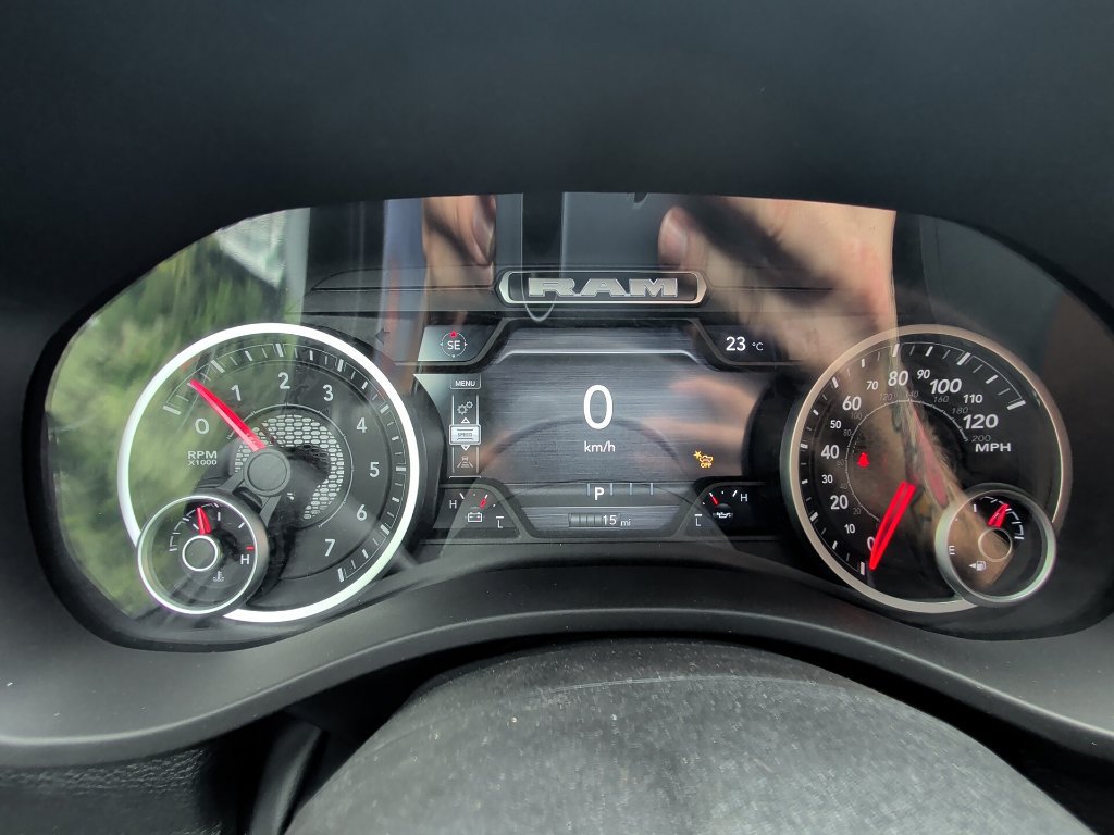 New 2026 RAM 1500 Express AWD/4WD image 17