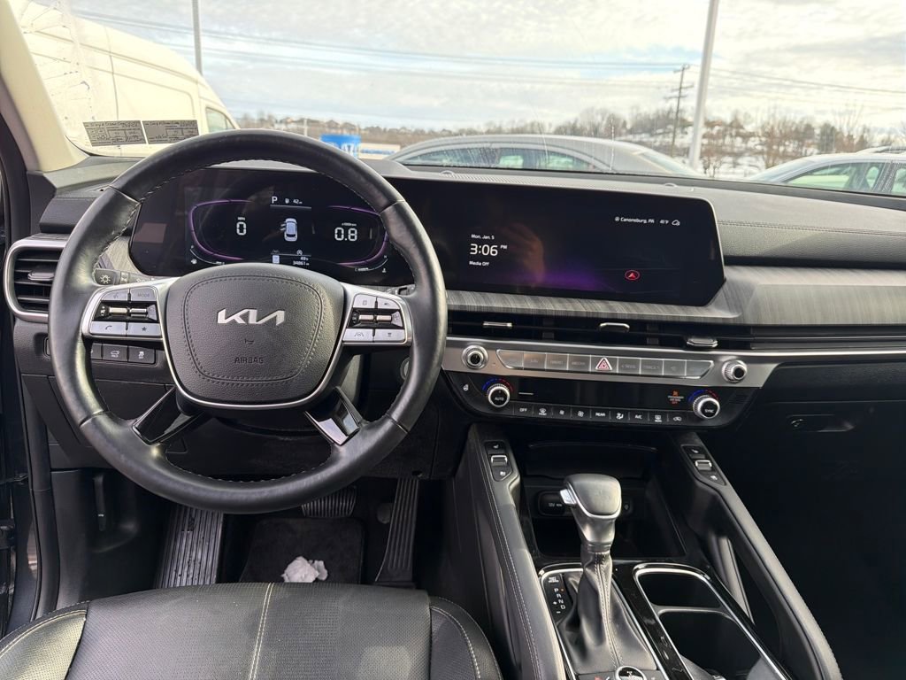 Certified 2024 Kia Telluride EX image 23