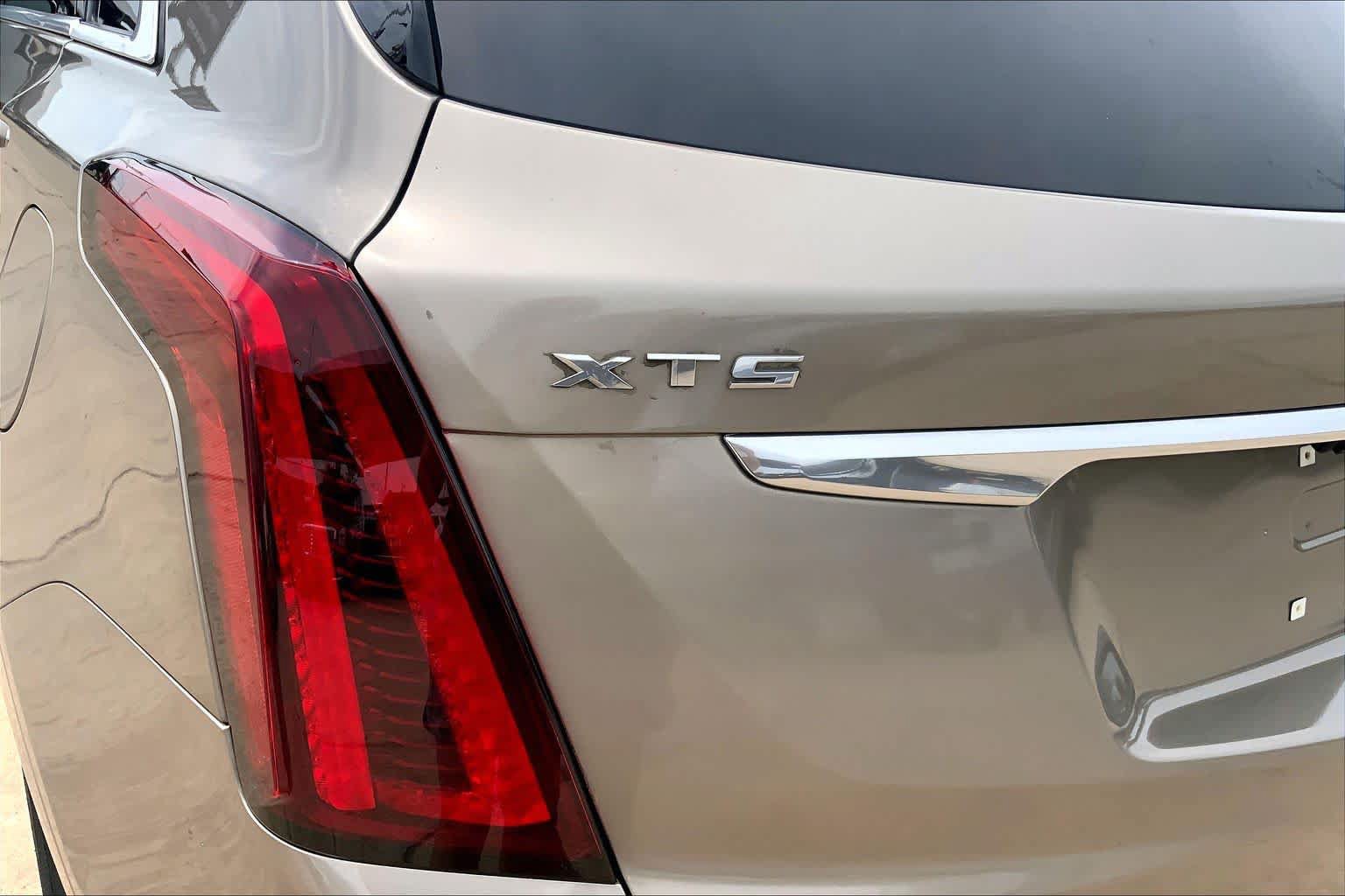 Used 2023 Cadillac XT5 Premium Luxury FWD image 30