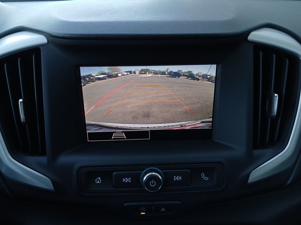 Used 2022 GMC Terrain SLE FWD image 9