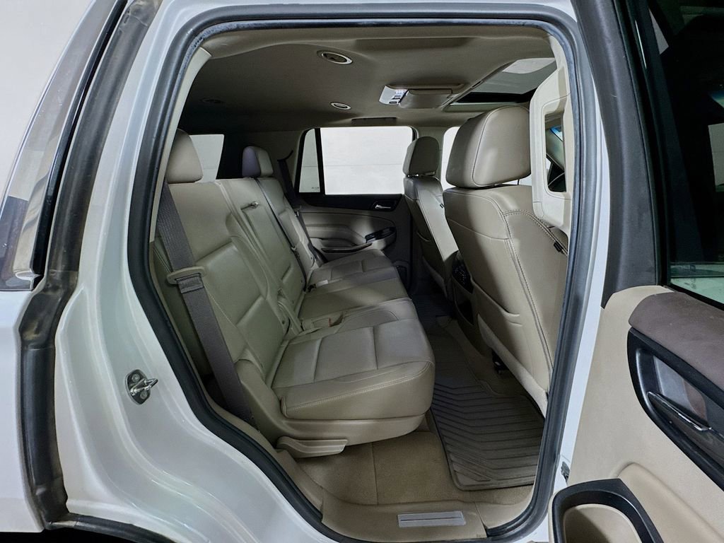 Used 2019 GMC Yukon SLT w/ Open Road Package AWD/4WD image 28