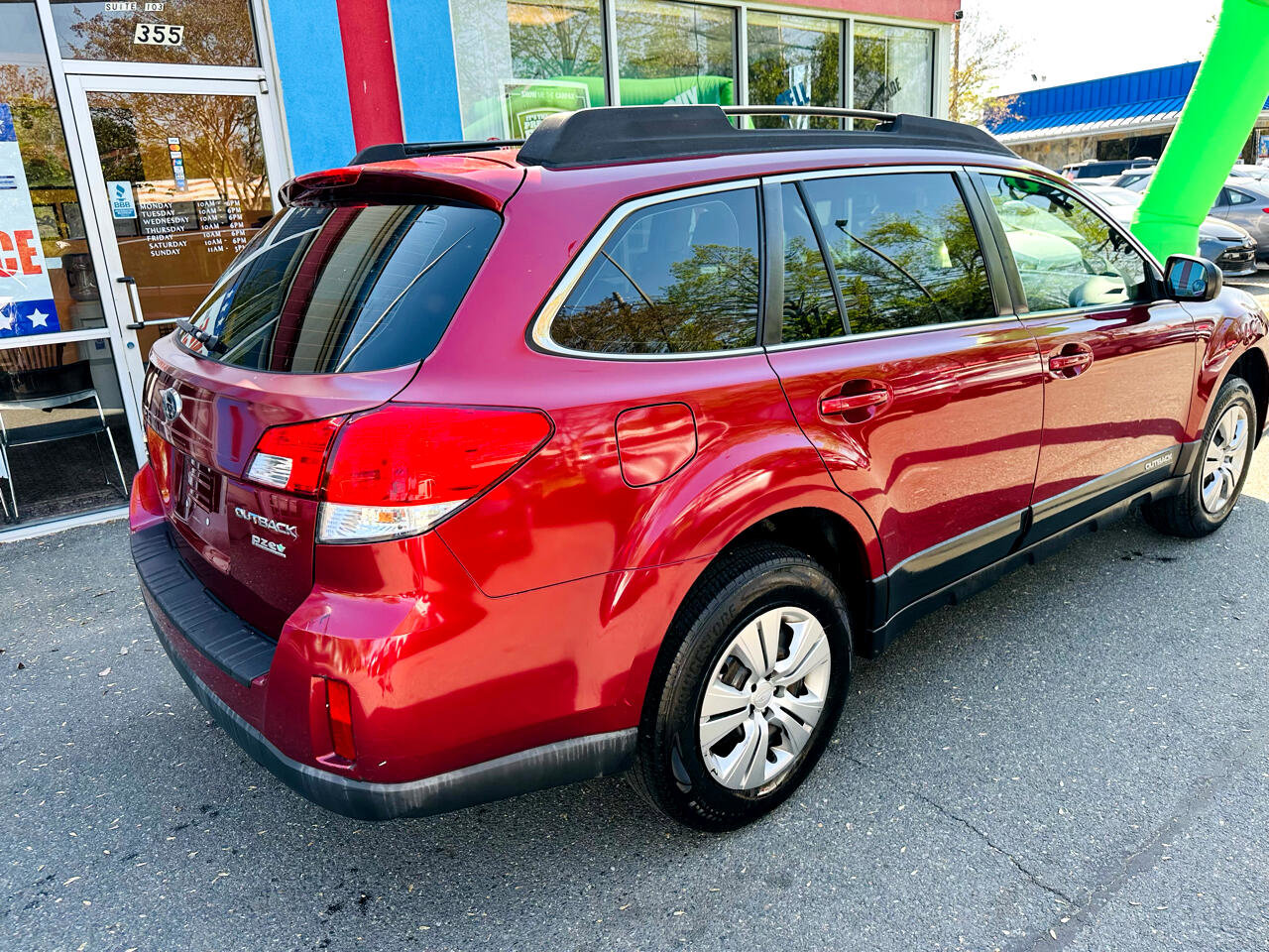 Used 2014 Subaru Outback 2.5i AWD/4WD image 6