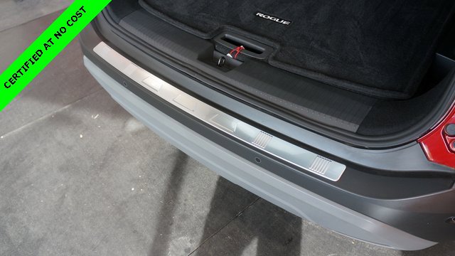 Used 2022 Nissan Rogue SV w/ SV Premium Package image 44