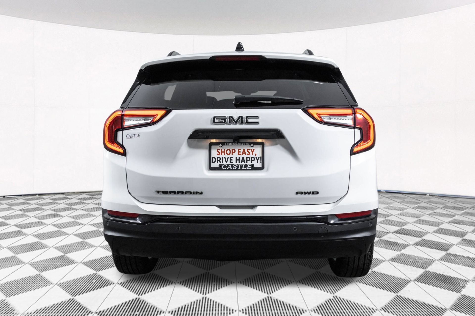 Certified 2023 GMC Terrain SLT w/ Tech Package AWD/4WD image 18