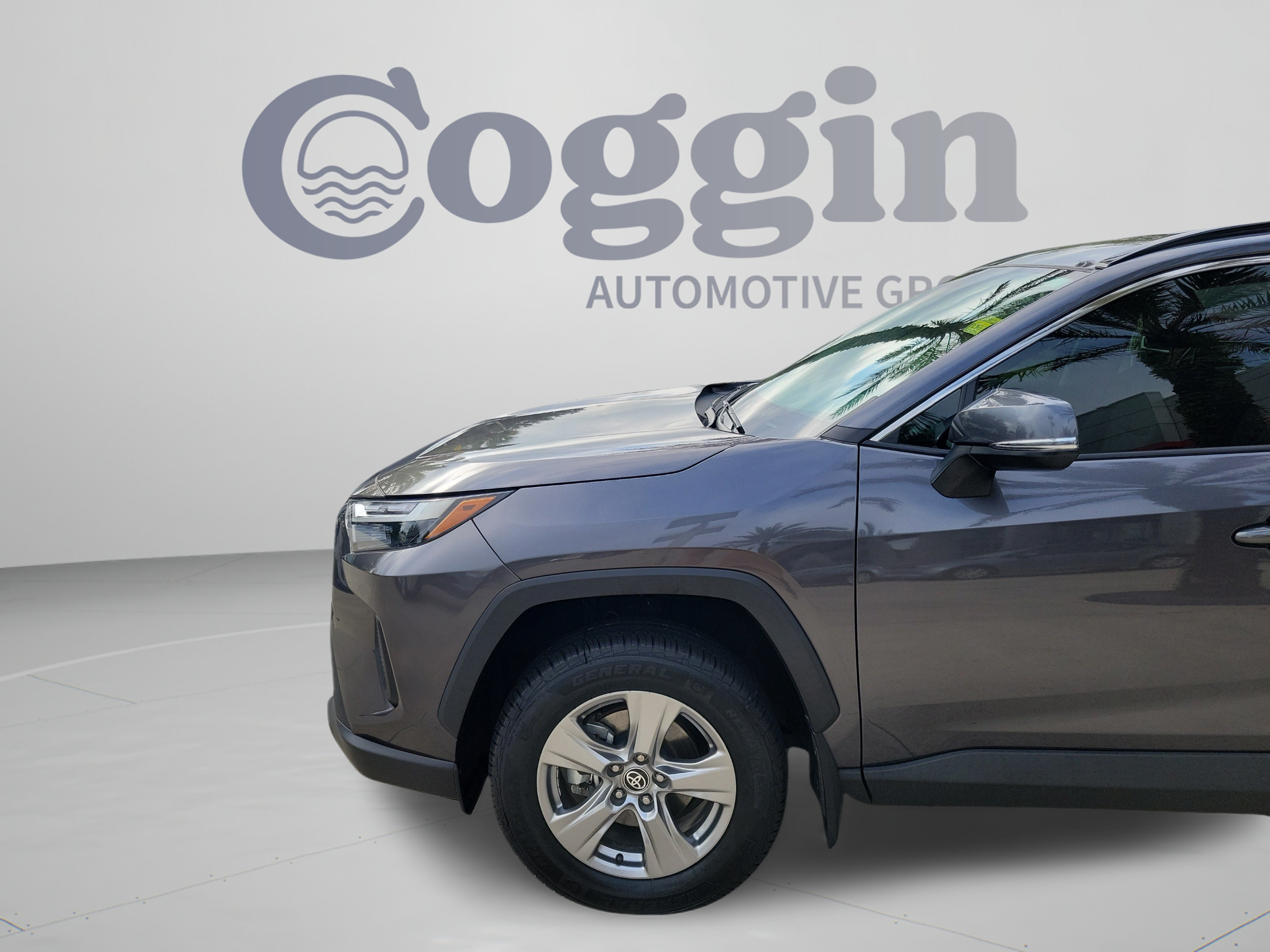 Certified 2024 Toyota RAV4 XLE AWD/4WD image 33