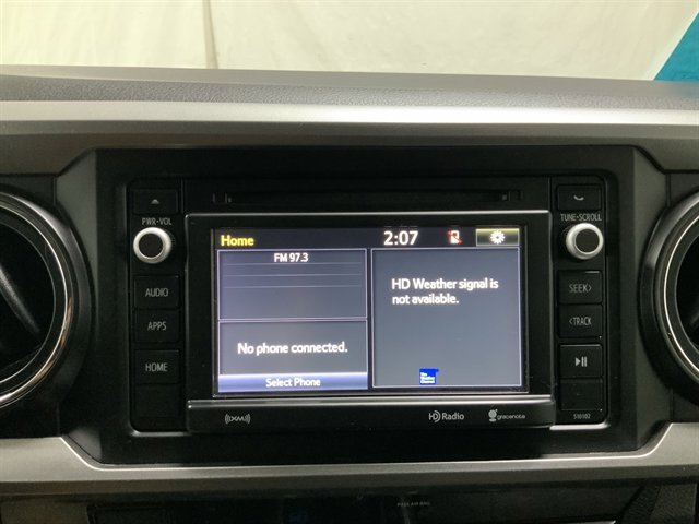 Used 2018 Toyota Tacoma SR5 AWD/4WD image 25
