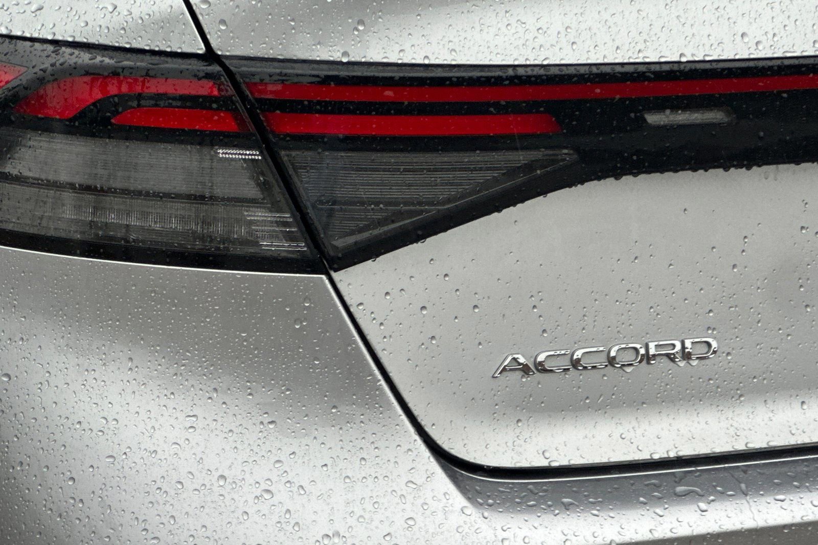 Used 2024 Honda Accord EX image 27