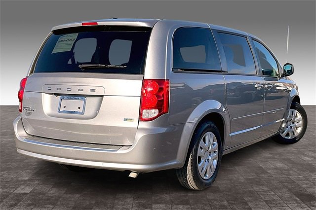 Used 2017 Dodge Grand Caravan SE w/ Power Window Group image 2