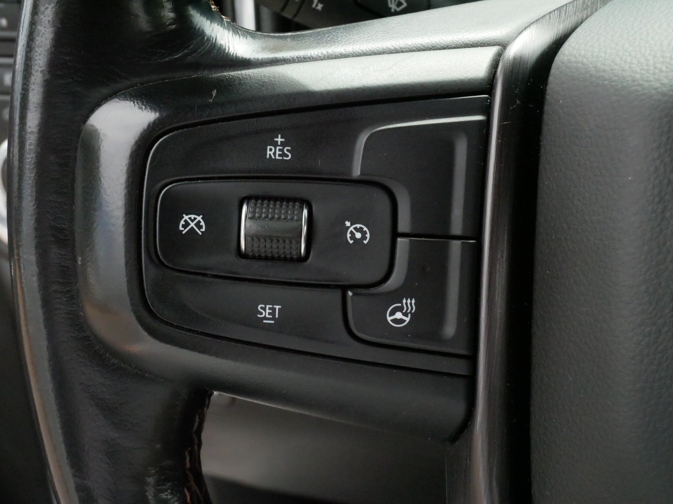 Used 2020 GMC Sierra 2500 AT4 w/ AT4 Premium Package AWD/4WD image 25