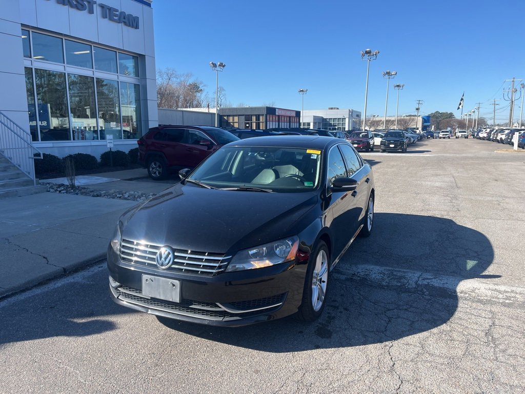 Used 2014 Volkswagen Passat TDI SE image 7