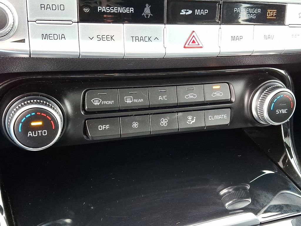 Used 2020 Kia Stinger GT-Line w/ Sun & Sound Package image 16