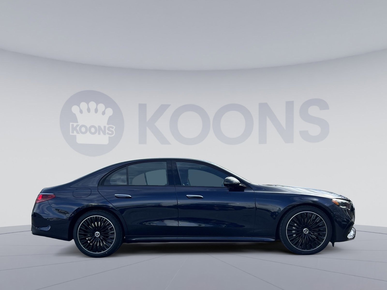 New 2026 Mercedes-Benz E 450 4MATIC Sedan image 7