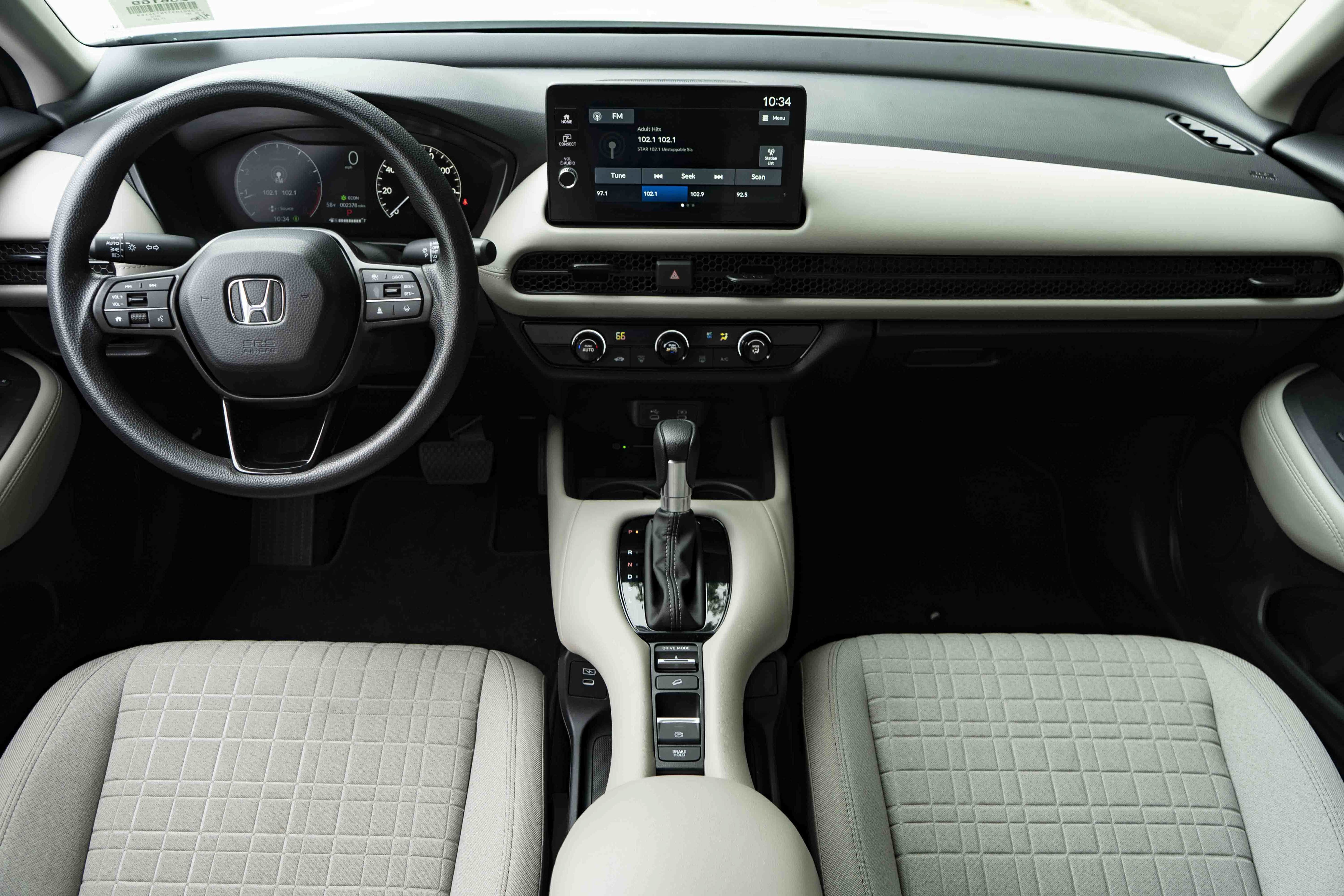 Certified 2026 Honda HR-V LX image 25