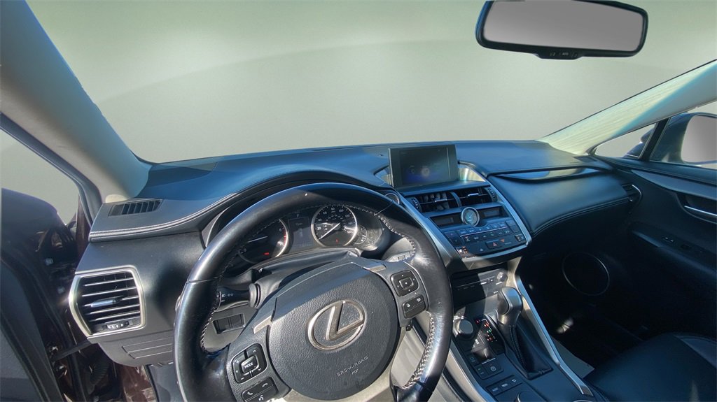 Used 2017 Lexus NX 200t FWD image 10