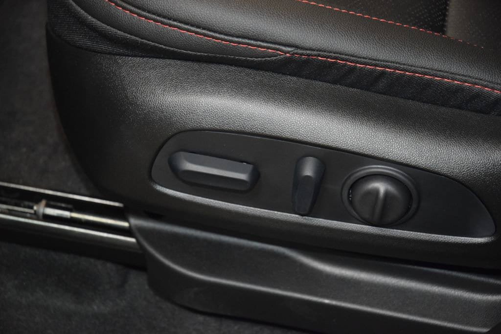 New 2027 Chevrolet Bolt RS FWD image 38
