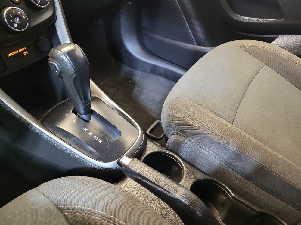 Used 2020 Chevrolet Trax LS w/ Tint and Cruise Package image 26