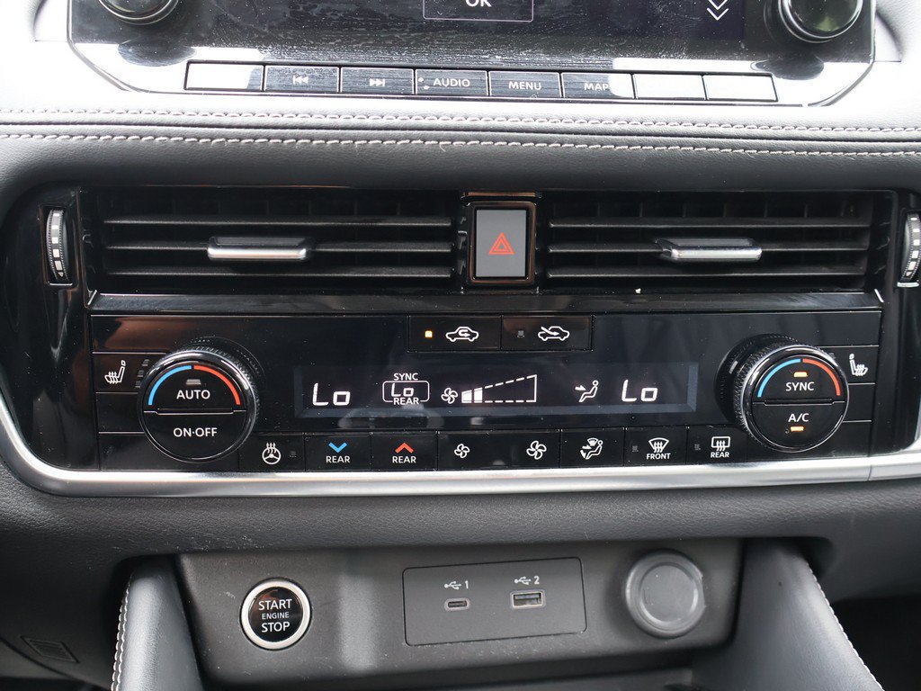 Used 2023 Nissan Rogue Platinum w/ Platinum Premium Package FWD image 54
