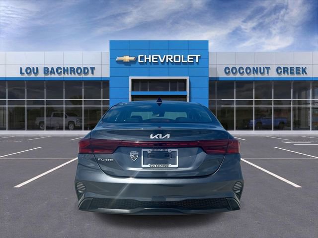 Used 2024 Kia Forte LXS FWD image 7