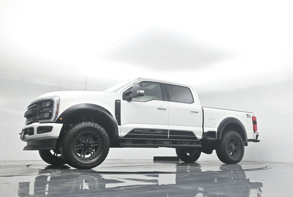New 2026 Ford F250 Lariat w/ Black Appearance Package image 7