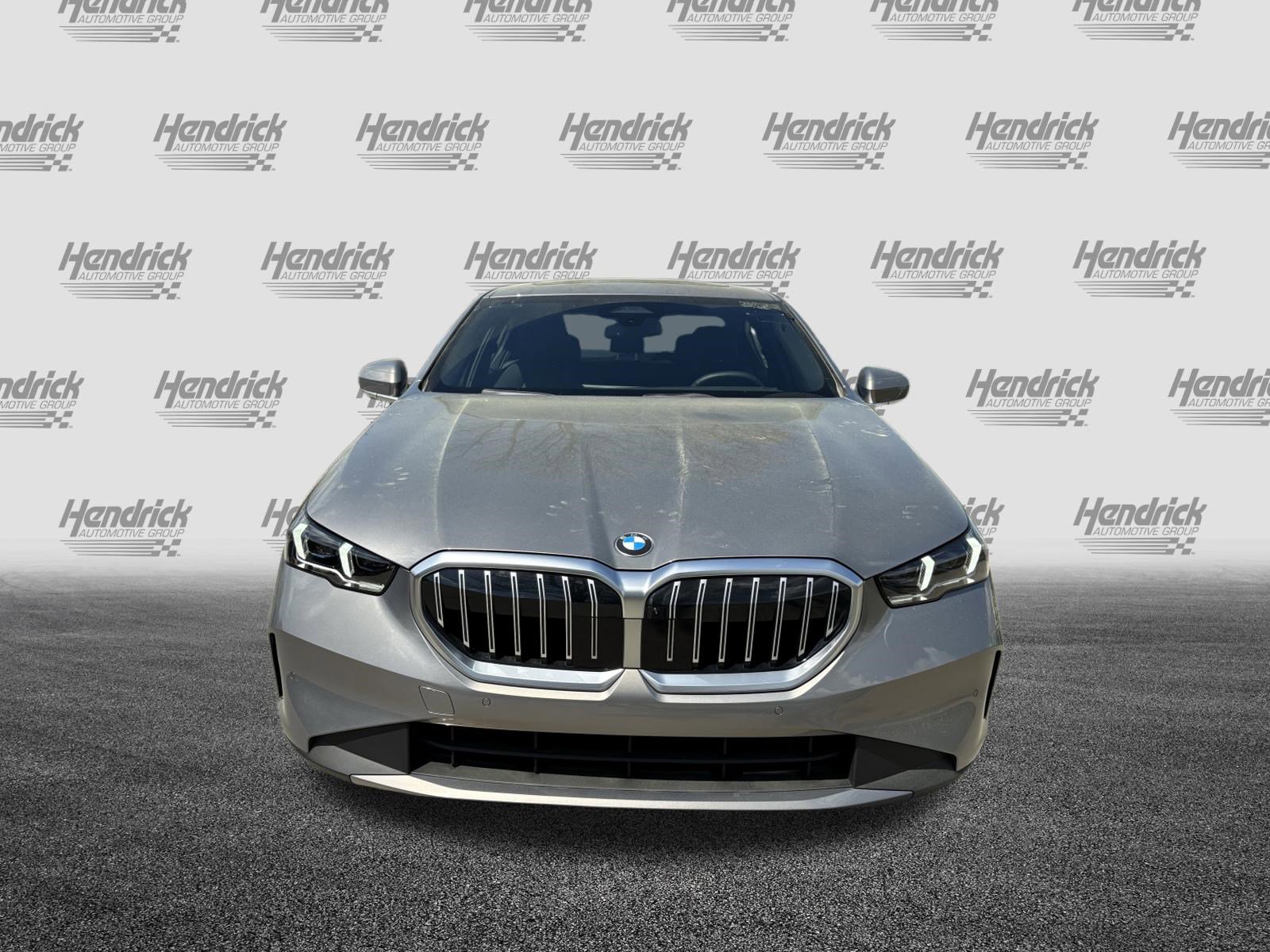 Certified 2026 BMW 530i image 3