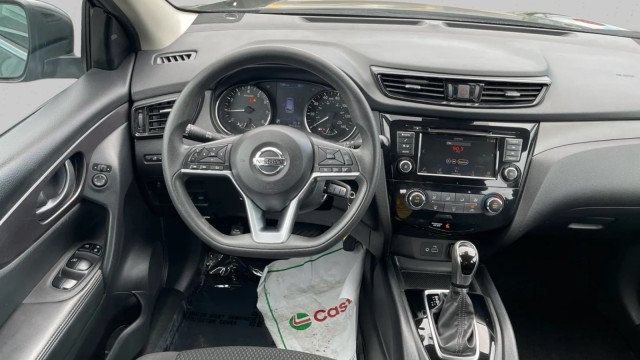 Used 2021 Nissan Rogue Sport S FWD image 16