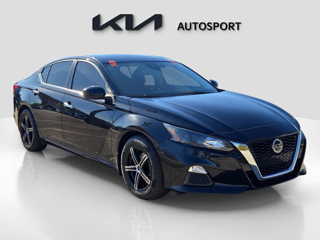Used 2022 Nissan Altima 2.5 S image 3