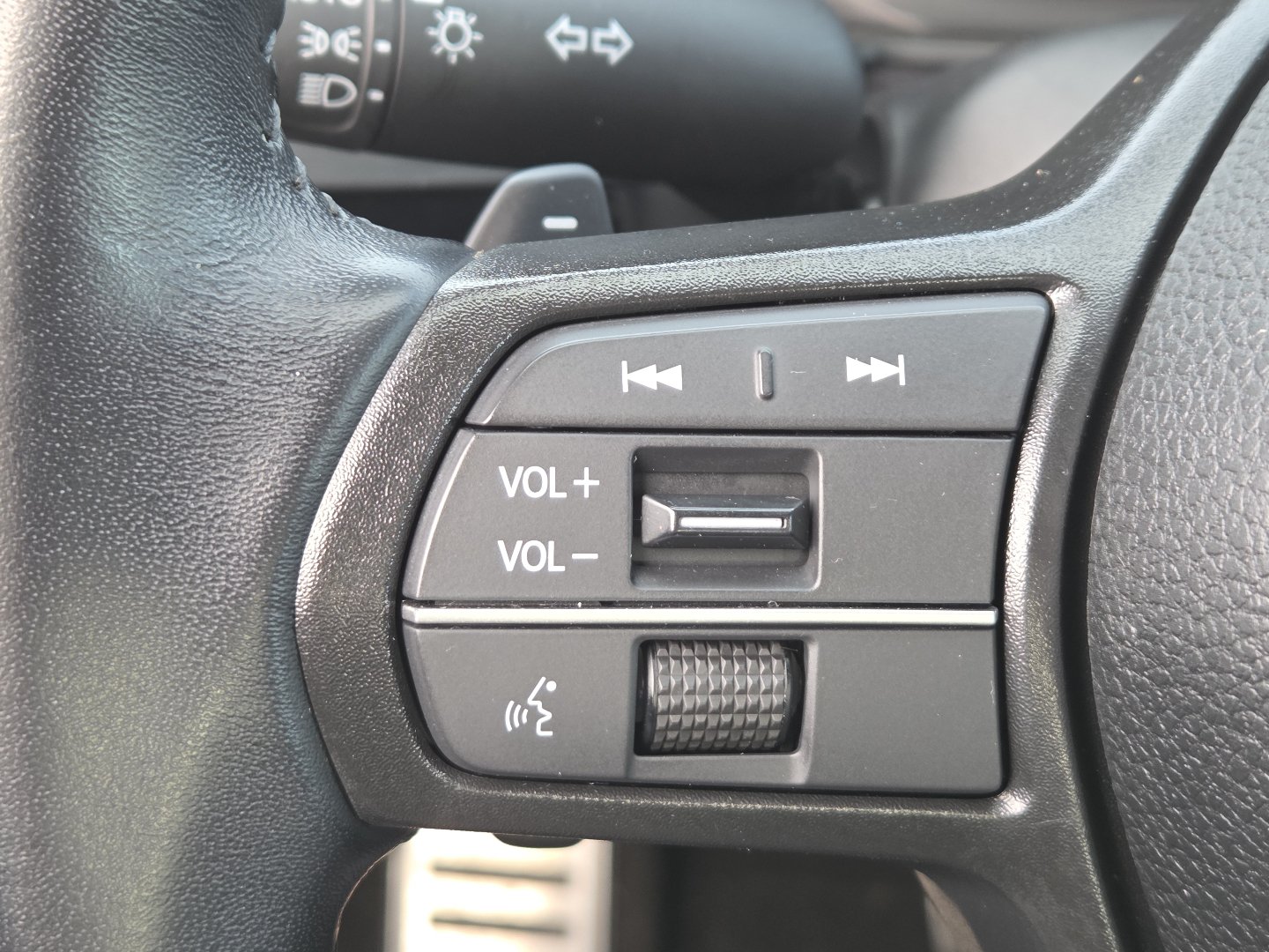 Used 2024 Honda Accord Sport image 31
