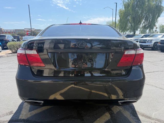 Used 2008 Lexus LS 460 w/ Comfort Pkg RWD image 4