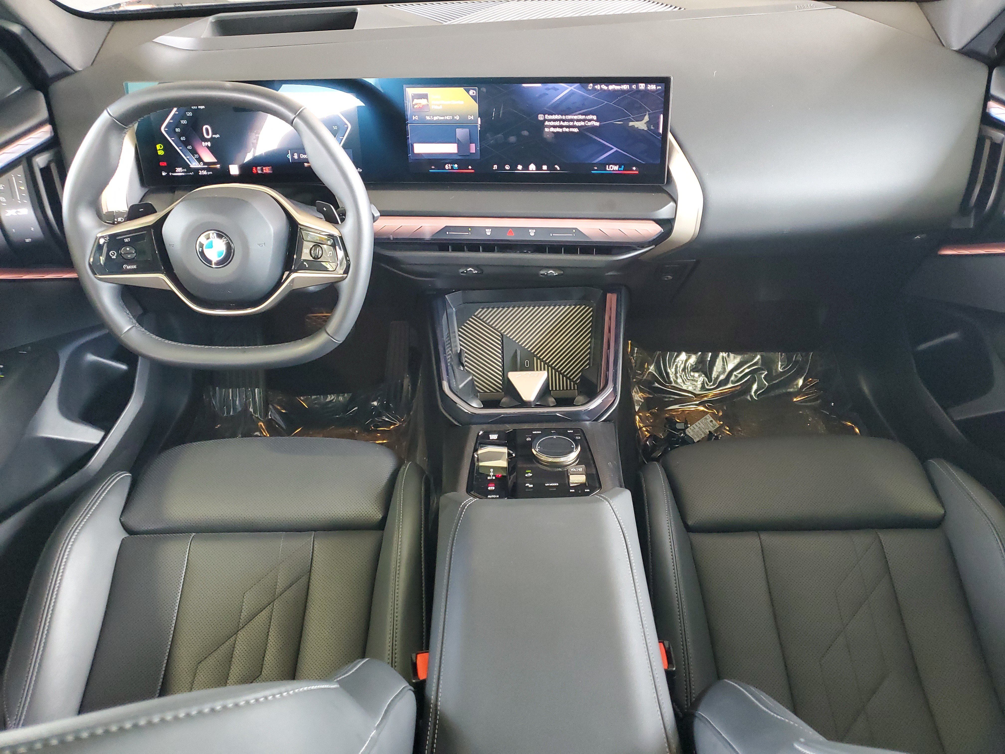Used 2025 BMW X3 xDrive30i AWD/4WD image 11