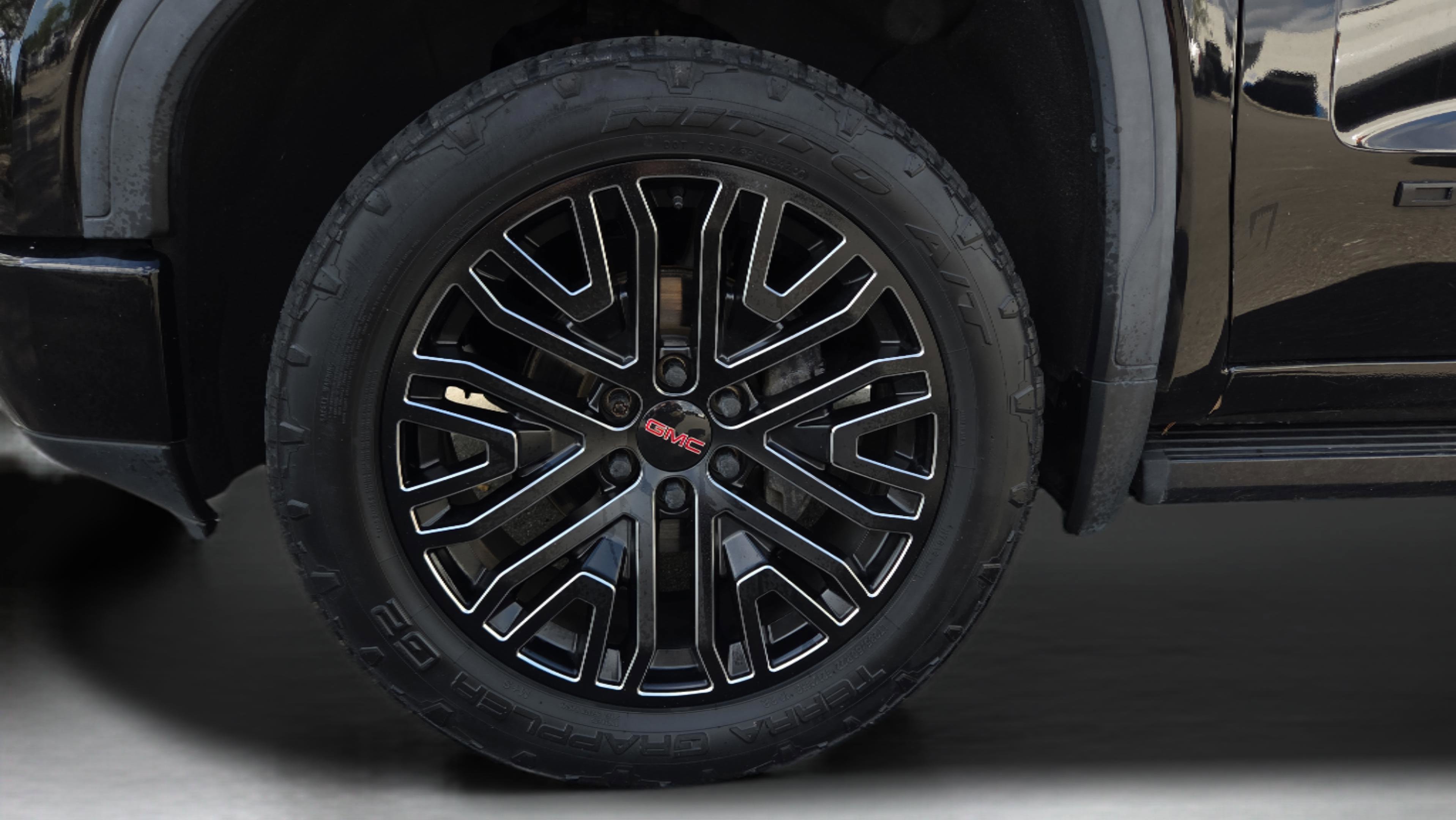 Used 2019 GMC Sierra 1500 Denali w/ Denali Carbonpro Edition image 9