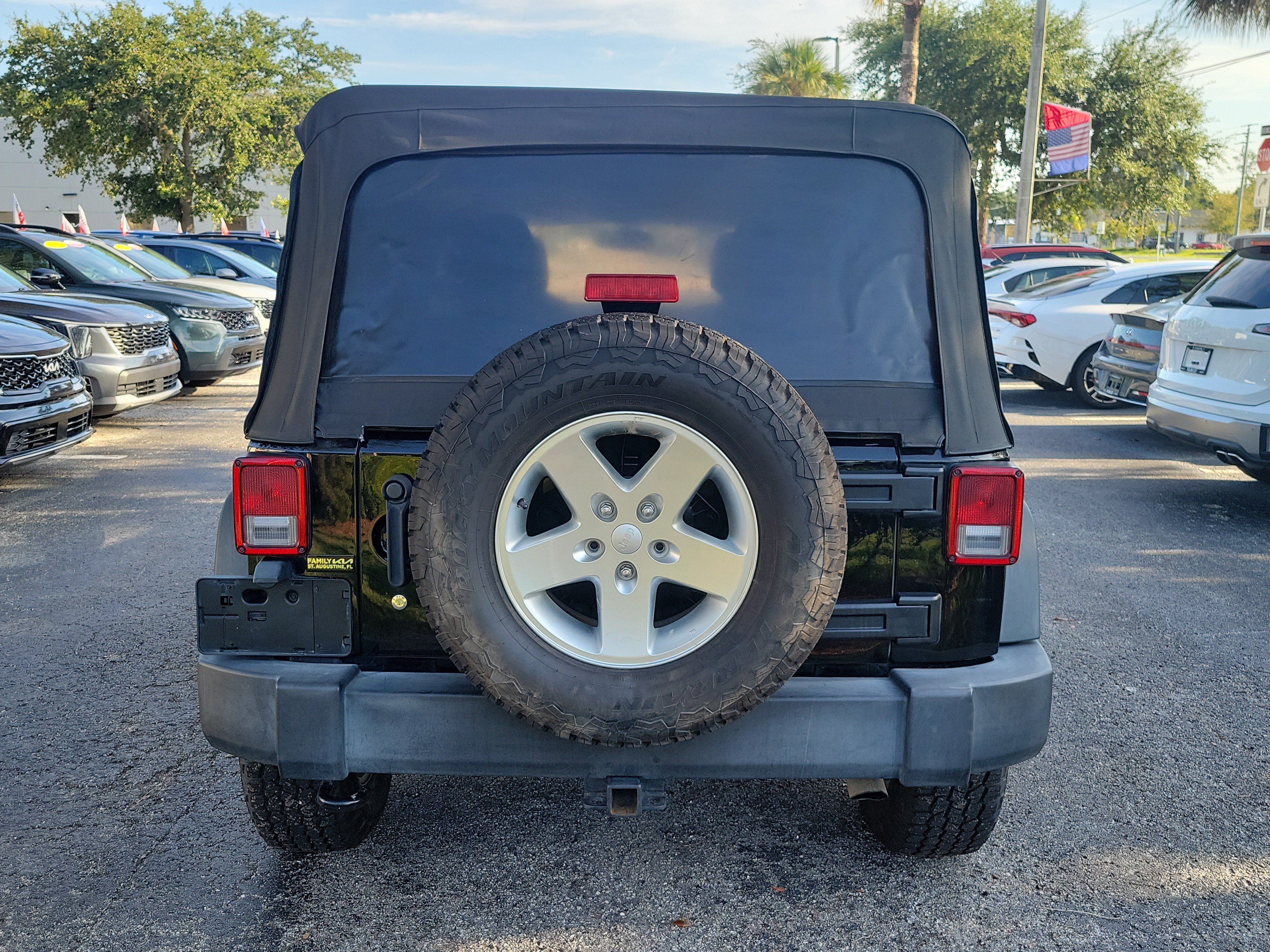 Used 2016 Jeep Wrangler Unlimited Sport w/ Quick Order Package 24S AWD/4WD image 5