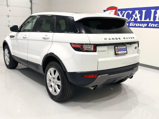 Used 2018 Land Rover Range Rover Evoque SE AWD/4WD image 4