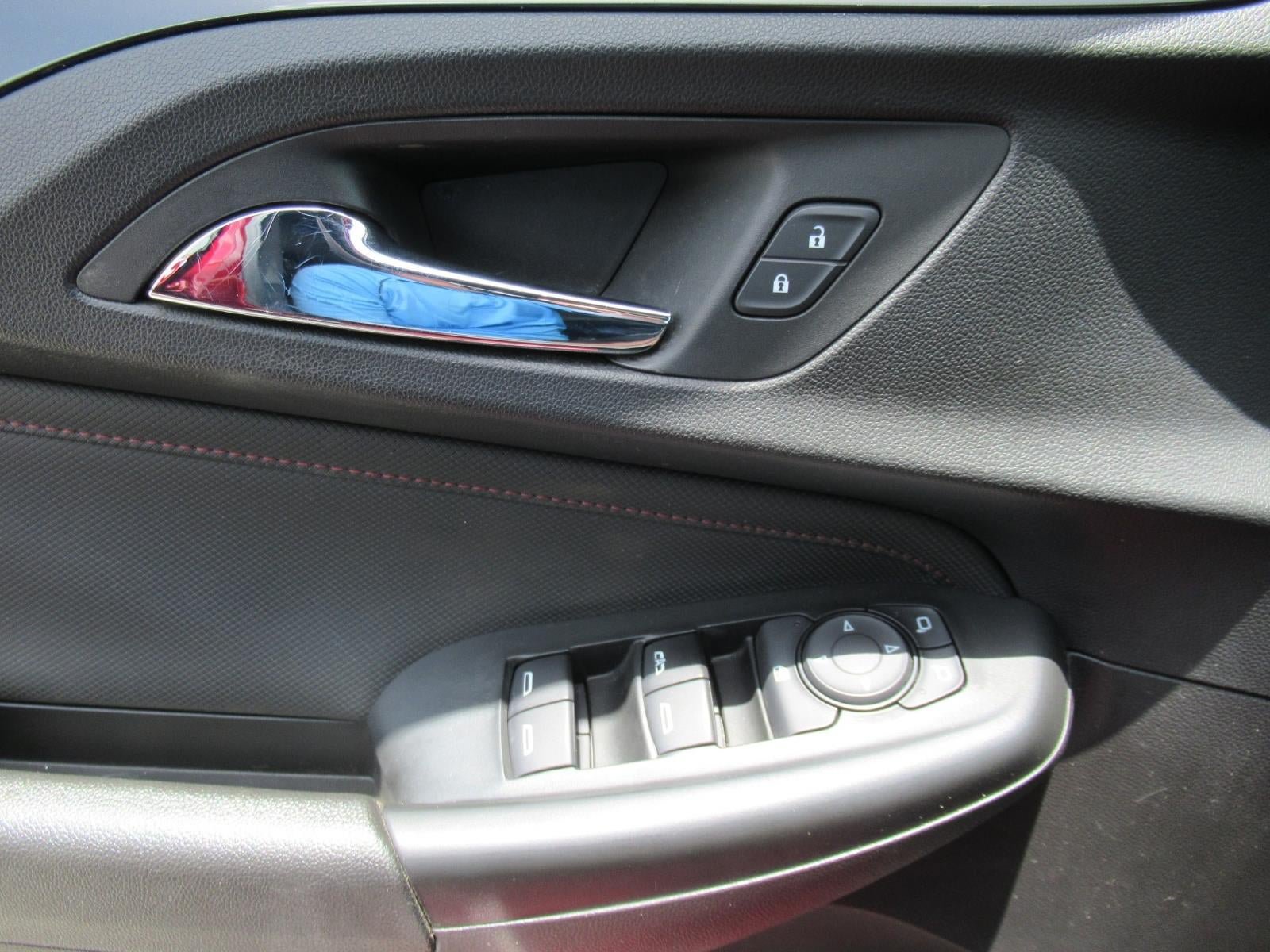 Used 2021 Chevrolet TrailBlazer RS w/ Technology Package FWD image 20